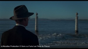 クレジット大Photo 13 - CFPSP - (c) Noodles Production_O Som e a Furia_Les Films du Fleuve