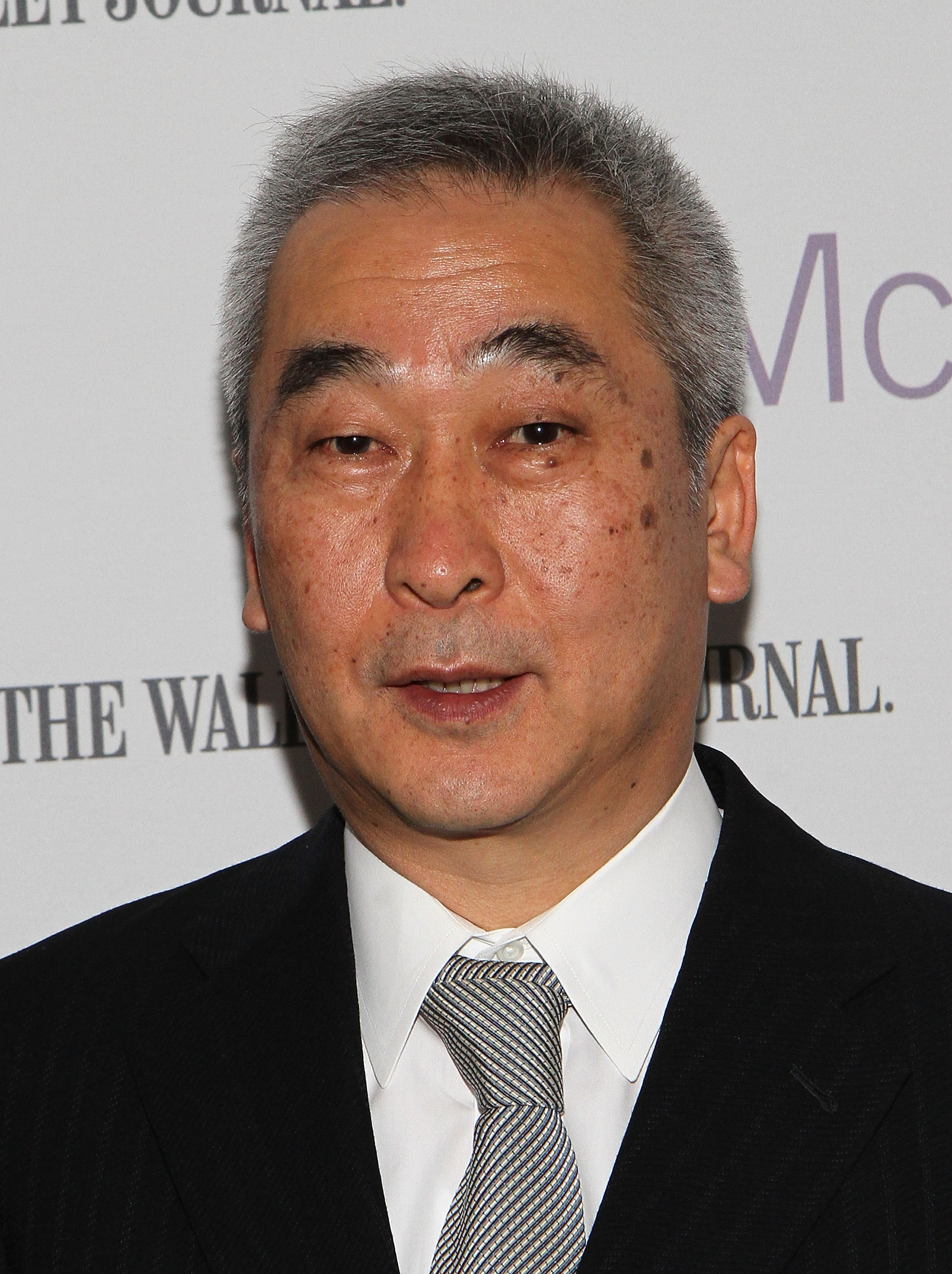 新藤次郎氏